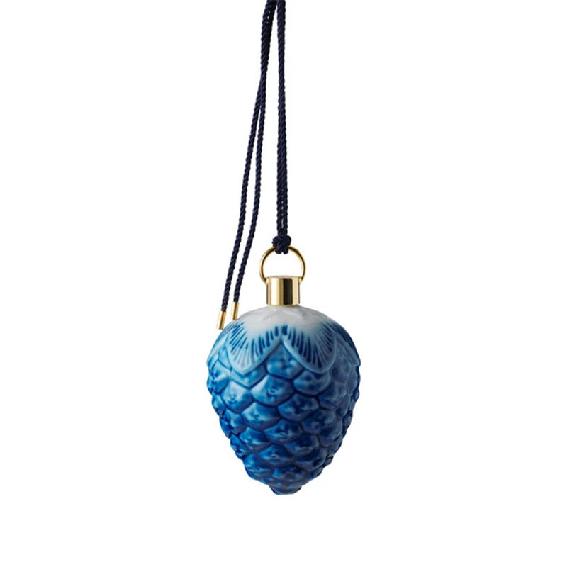 Royal Copenhagen Årets Ornament 2020 Grankogle 3 Royal Copenhagen Årets Ornament 2020 Grankogle