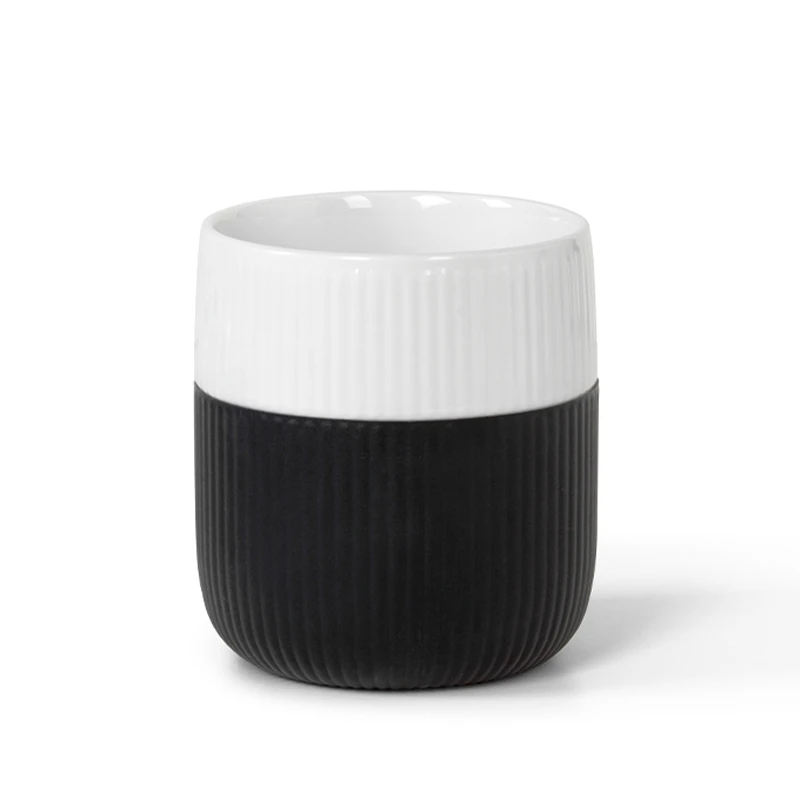 Royal Copenhagen Riflet Contrast Krus Sort 3 Royal Copenhagen Riflet Contrast Krus Sort