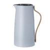 Stelton Emma Termokande Kaffe Blue 1,2 Liter 2 Stelton Emma Termokande Kaffe Blue 1,2 Liter -Nordisk Elegance 5709846015166