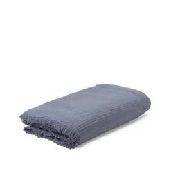 Juna View Plaid Mørkeblå 130x190 Cm